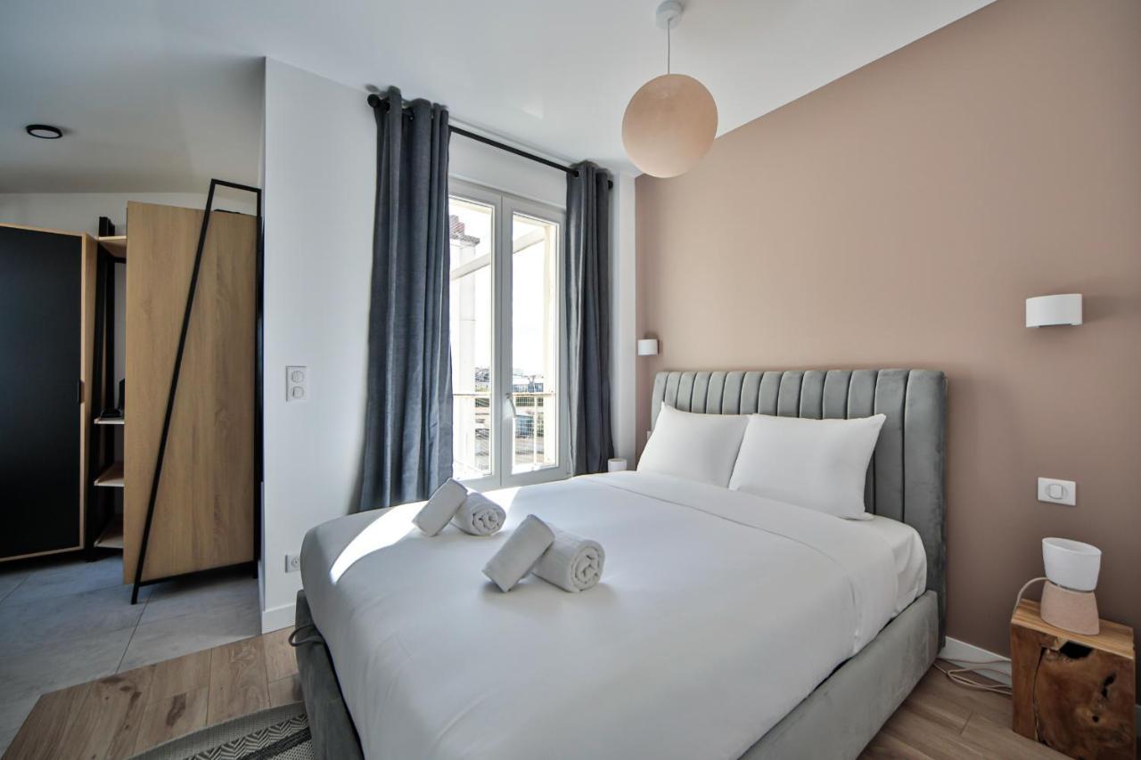 Arc De Triomphe/Palais Des Congres/Amazing View Apartment Paris Exterior photo